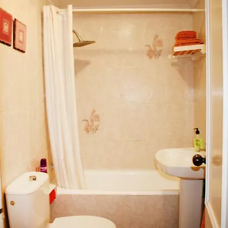 Ronda 3 Beachfront Apartamento *