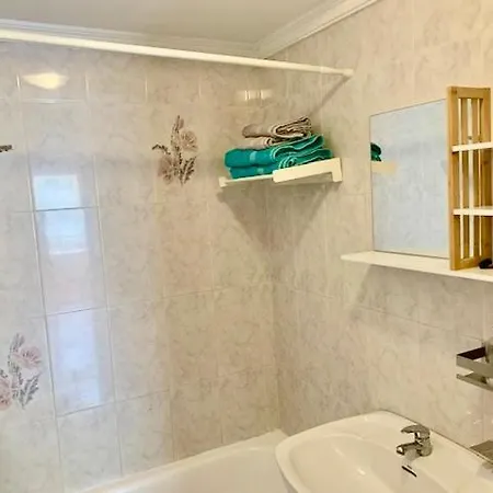 شقة Ronda 3 Beachfront فوينخيرولا